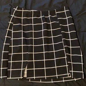 Checkered mini skirt